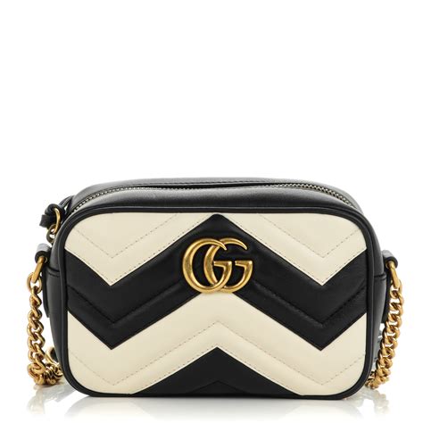 GUCCI Calfskin Matelasse Mini GG Marmont 